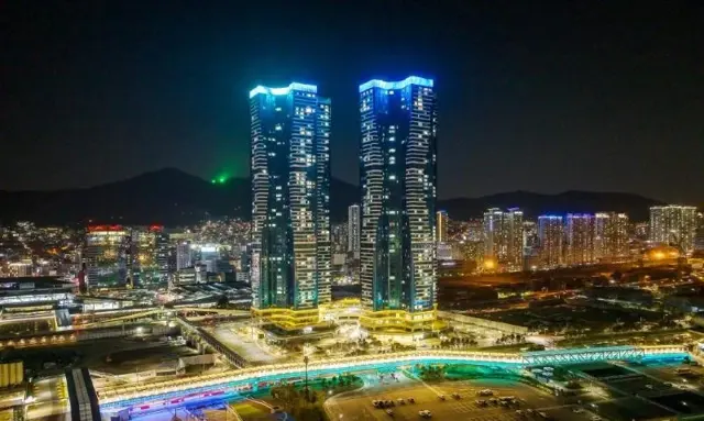 부킹 더 베이 부산역