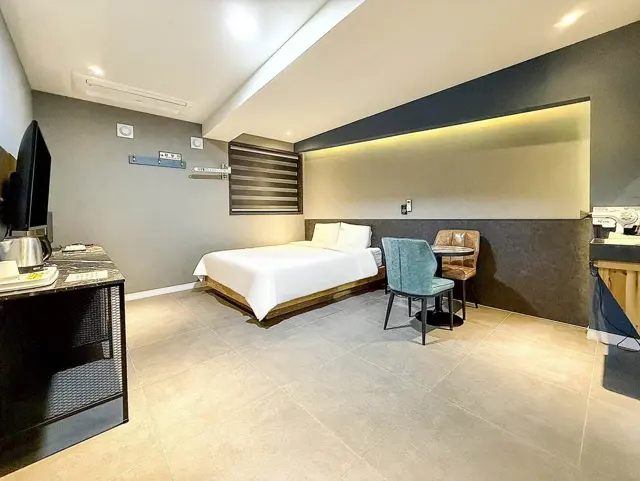 여수 별 무인텔