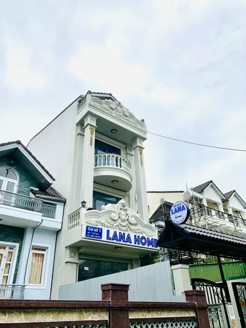 라나 홈 달랏