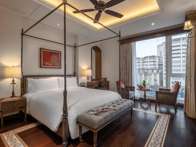 데 시로이아 호텔